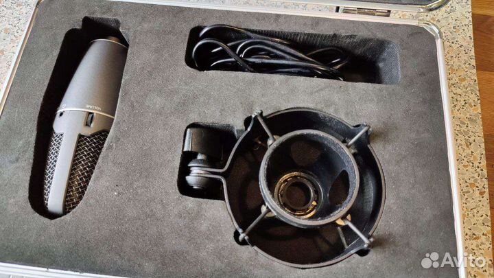 Универсальный студийный микрофон Shure PG42-USB