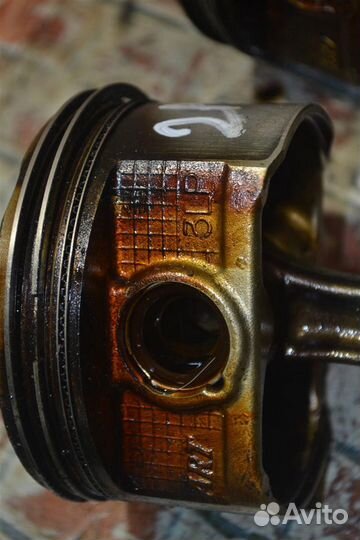 Поршень Toyota