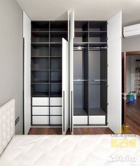 Шкаф в комнату