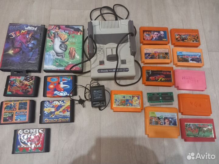 Игровая приставка Dendy из 90х