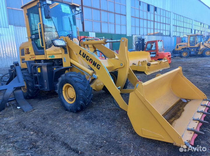 Фронтальный погрузчик LuGong T 930, 2022