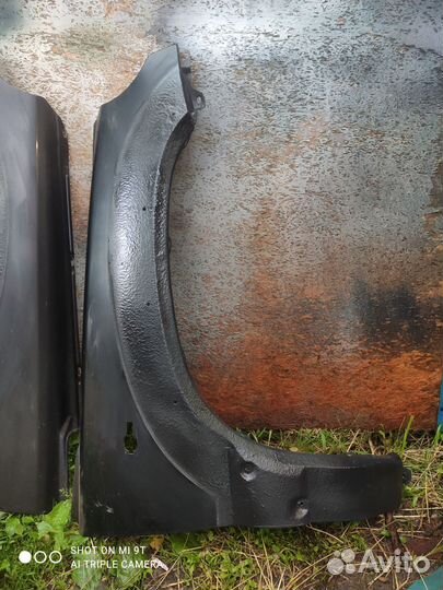 Крылья переднее шеви нива