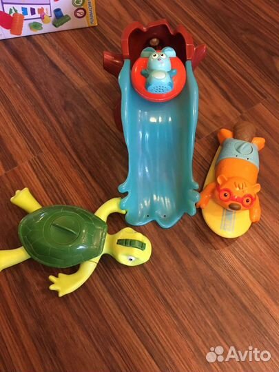 Игрушки для ванной фирма Tommy и Quip