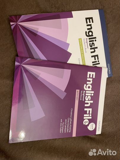 Учебник и тетрадь по англискому языку