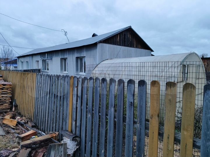 3-к. квартира, 54 м², 1/1 эт.