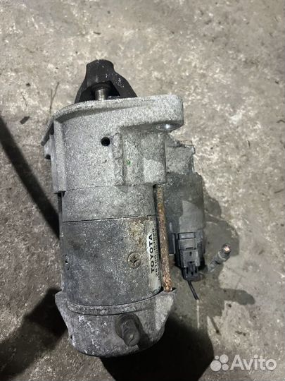 Стартер Toyota Yaris1