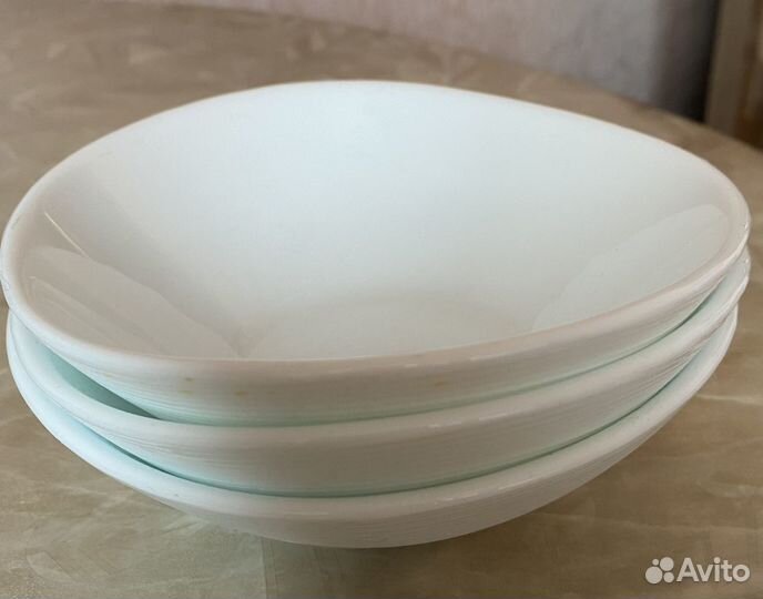 Набор из 3 тарелок с ассиметричными краями