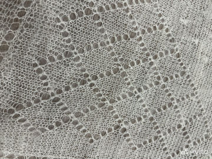 Шаль платок пуховая из козьего пуха