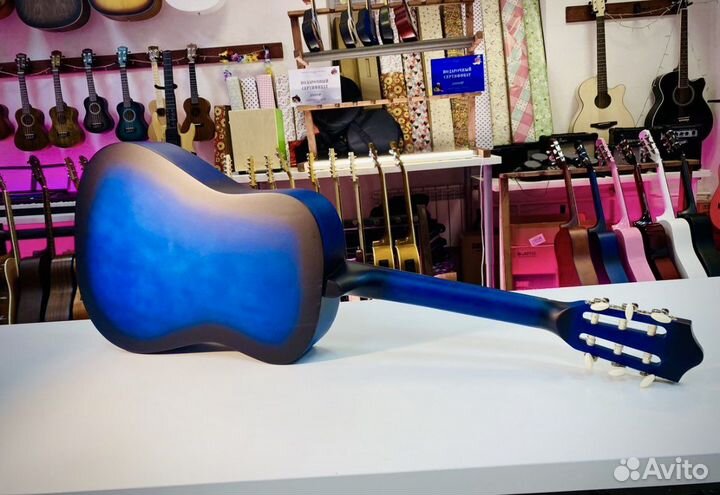 Классическая гитара Belucci + чехол