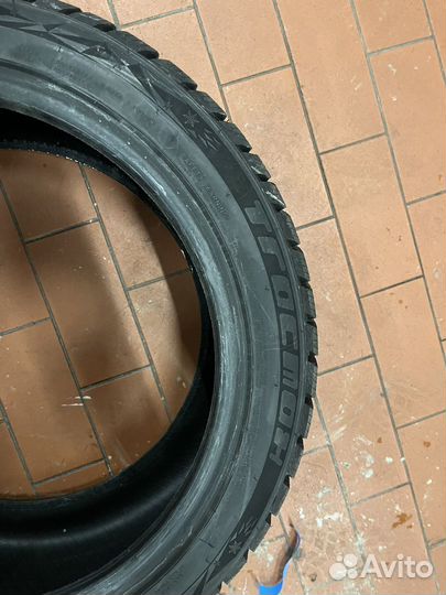 Tracmax X-Privilo S500 225/45 R17 94