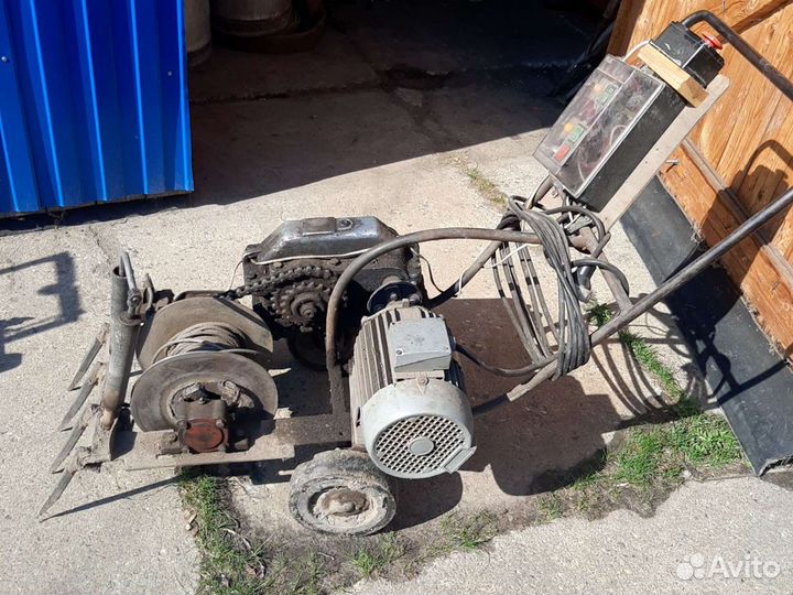 Электролебедка