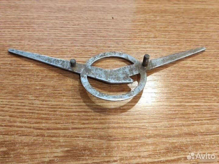 Эмблема УАЗ