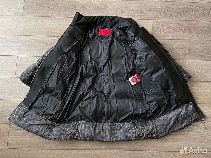 Пуховик Moncler