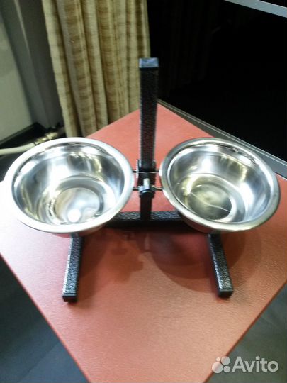 Стойка с мисками для кошек и собак Triol 0.35 л