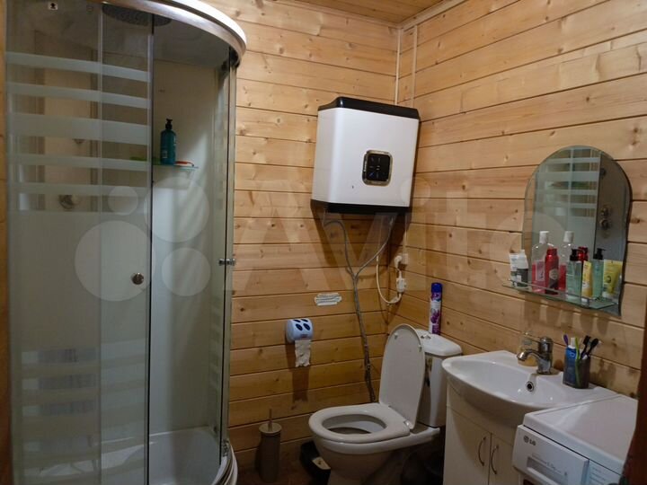 Дом 76,9 м² на участке 7,6 сот.