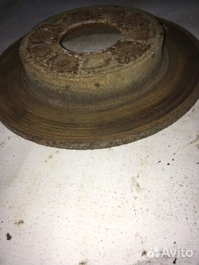 Тормозной диск задний Mazda 3 седан BK Z6 2005