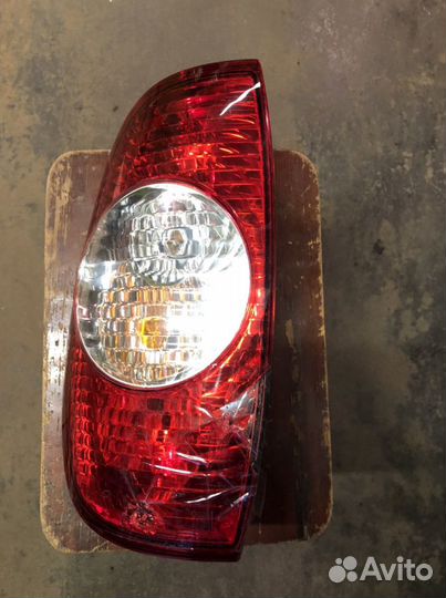 Фонарь задний chevrolet niva