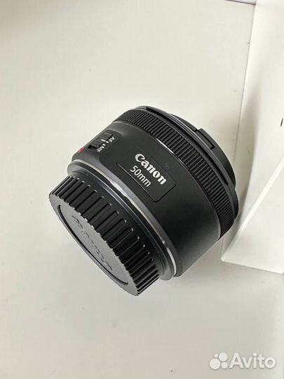 Объектив Canon EF 50mm f/1.8 STM