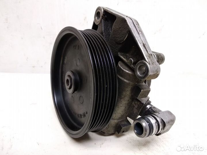 Насос гидроусилителя Mercedes W221