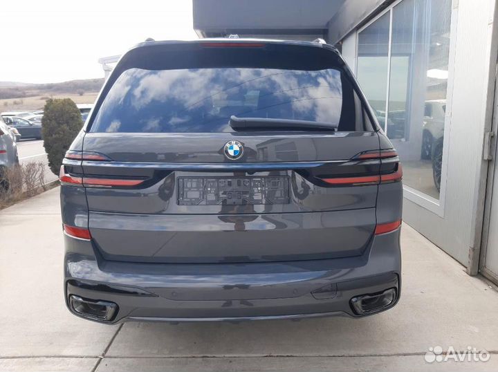 BMW X7 3.0 AT, 2024, 50 км