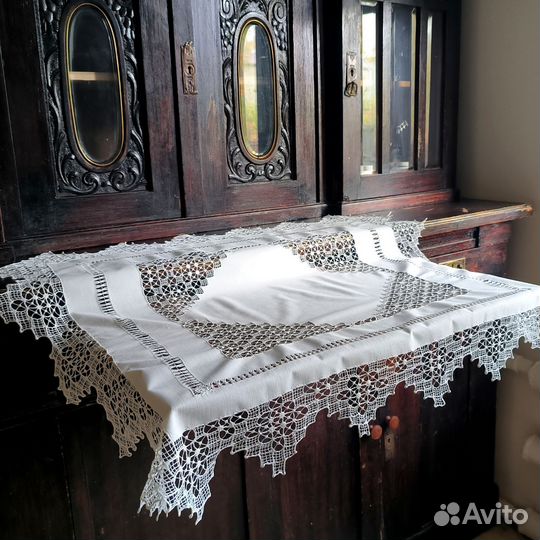 Старинная скатерть