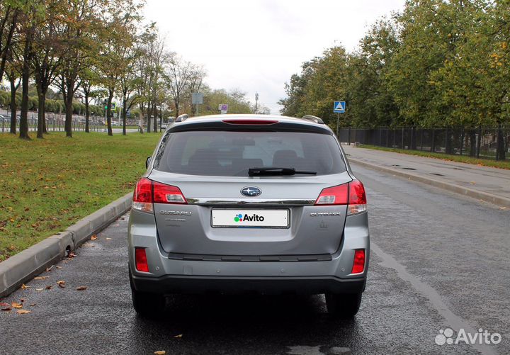Subaru Outback 2.5 CVT, 2011, 87 000 км