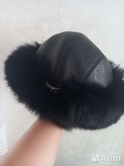 Шапка зимняя женская