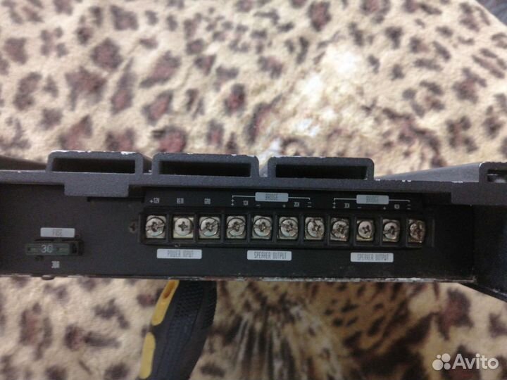 Усилитель Crunch X475 Power One