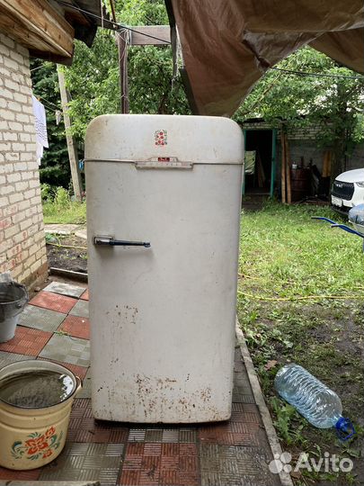 Холодильник ЗИЛ москва СССР