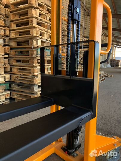 Штабелер ручной гидравлический