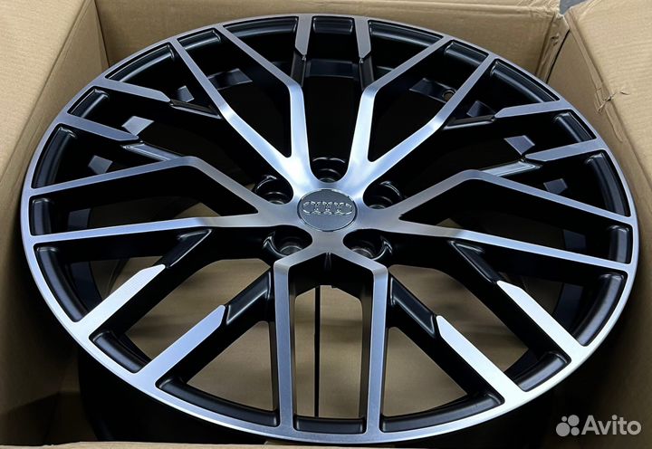 Диски на Ауди Audi Q8 R22