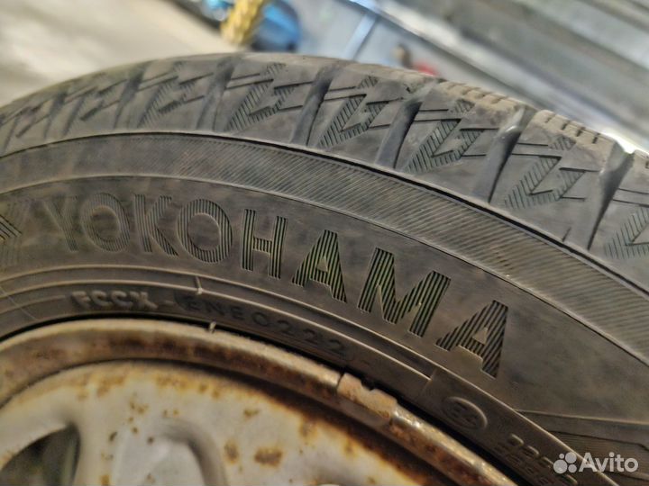 Шины yokohama iceGuard 165/65R14 + диски