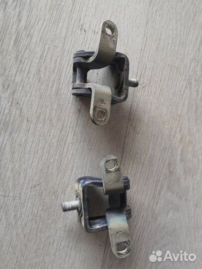 Петли двери багажника Skoda Octavia A5 BSF 2007