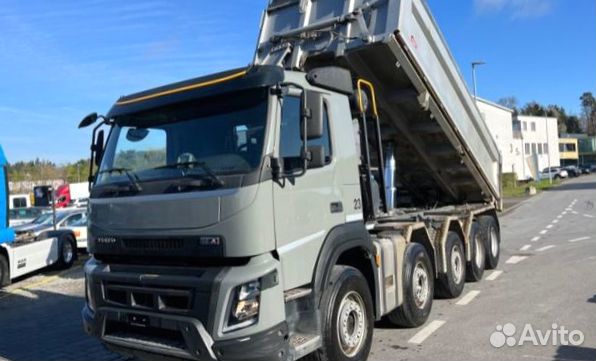 В разборке грузовик Volvo,FMX с 2010