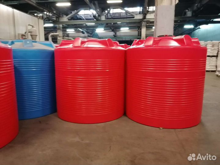 Емкость пластиковая 5000