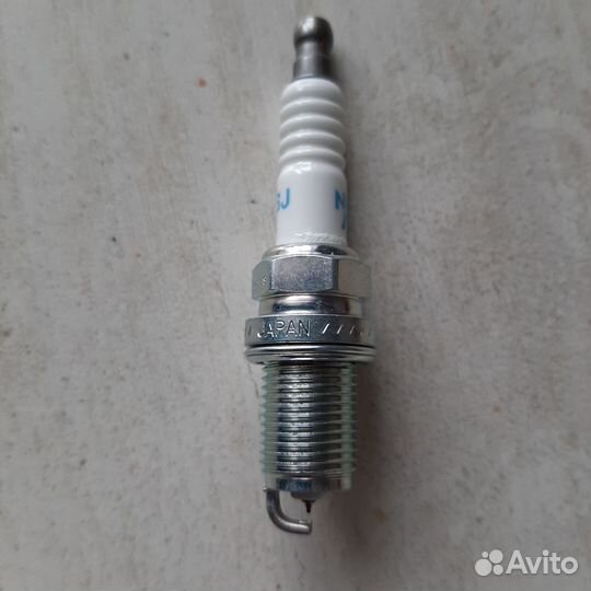 Свеча зажигания NGK 7658 IFR6J11