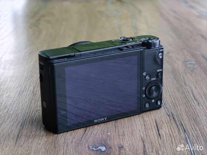 Компактный фотоаппарат sony rx100 m6