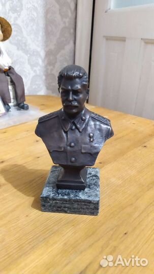 Бюст Пушкина бронза