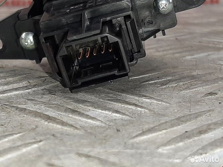 Кнопка запуска двигателя Honda Civic 8 2007