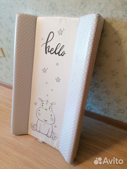 Пеленальная доска на кроватку