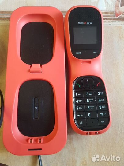 Стационарный телефон кнопочный