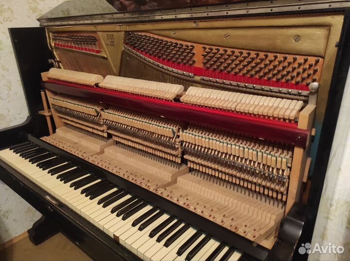 Пианино Заря