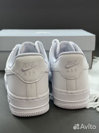 Nike Air Force 1 Low White