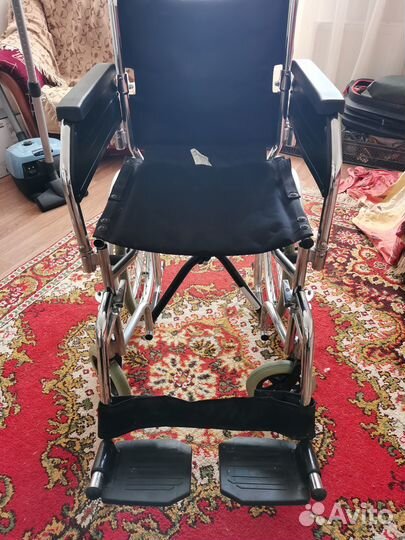 Инвалидное кресло