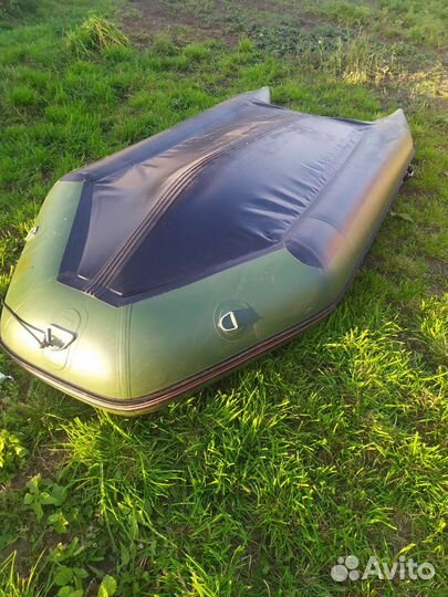 Лодка Nissamaran