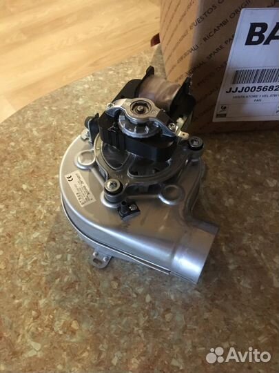 Вентилятор для газового котла Baxi. Совершенно нов