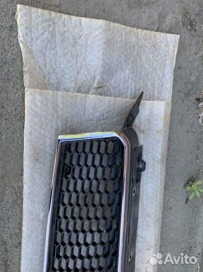 Решетка радиатора chevrolet aveo t255