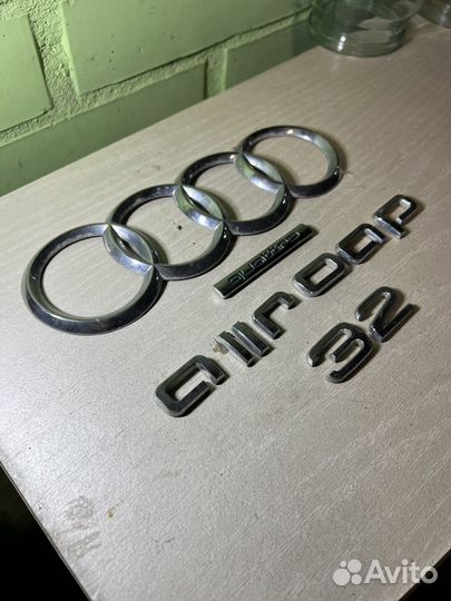 Эмблема Audi значок на Ауди