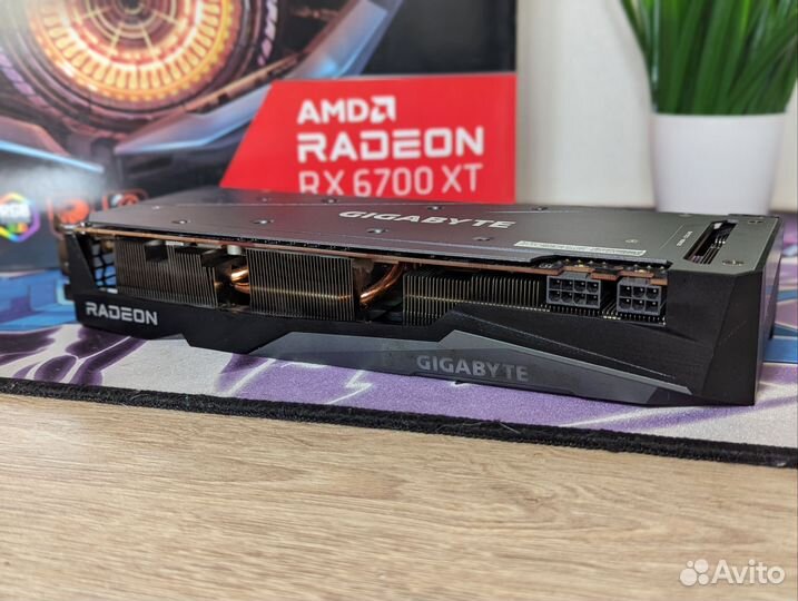 Видеокарта Gigabyte RX 6700 XT Gaming OC 12 GB