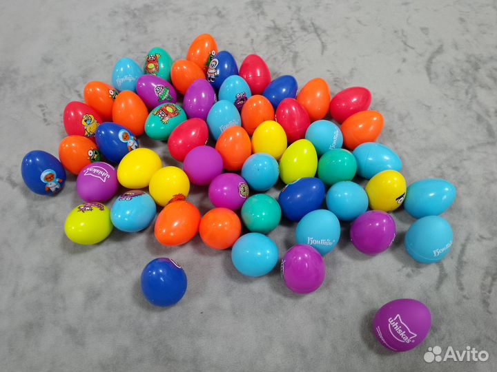 Мелкие Киндер игрушки